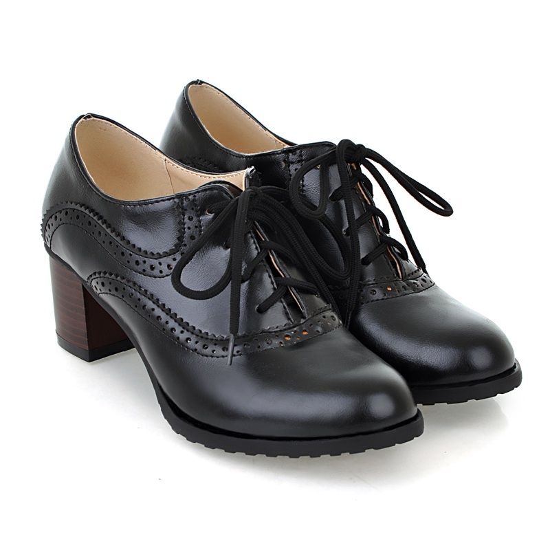 black lace ups womens