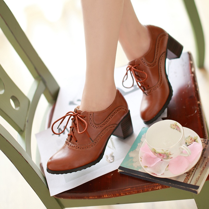 women's brogue oxford shoes